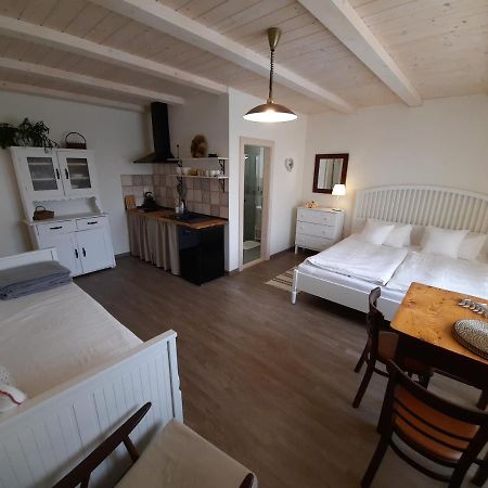Apartmány pri kostole Liptovská Kokava Esterno foto